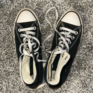 Woman’s Chuck Taylor Converse